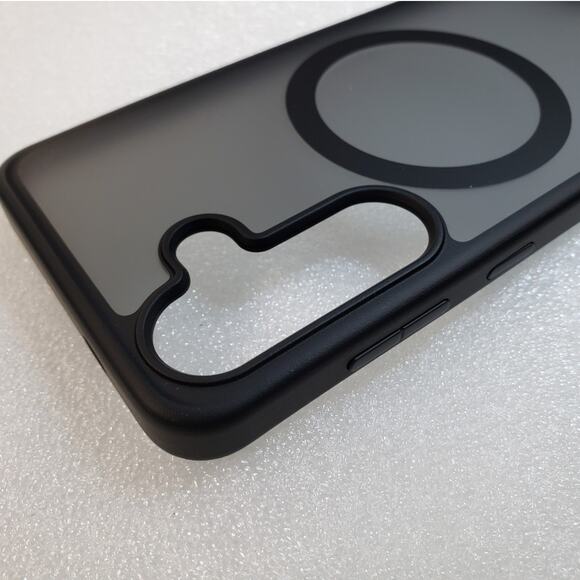 TORRAS Magnetic Shockproof Case For Samsung Galaxy S25 Black. SGS25.BLK - Picture 11 of 11